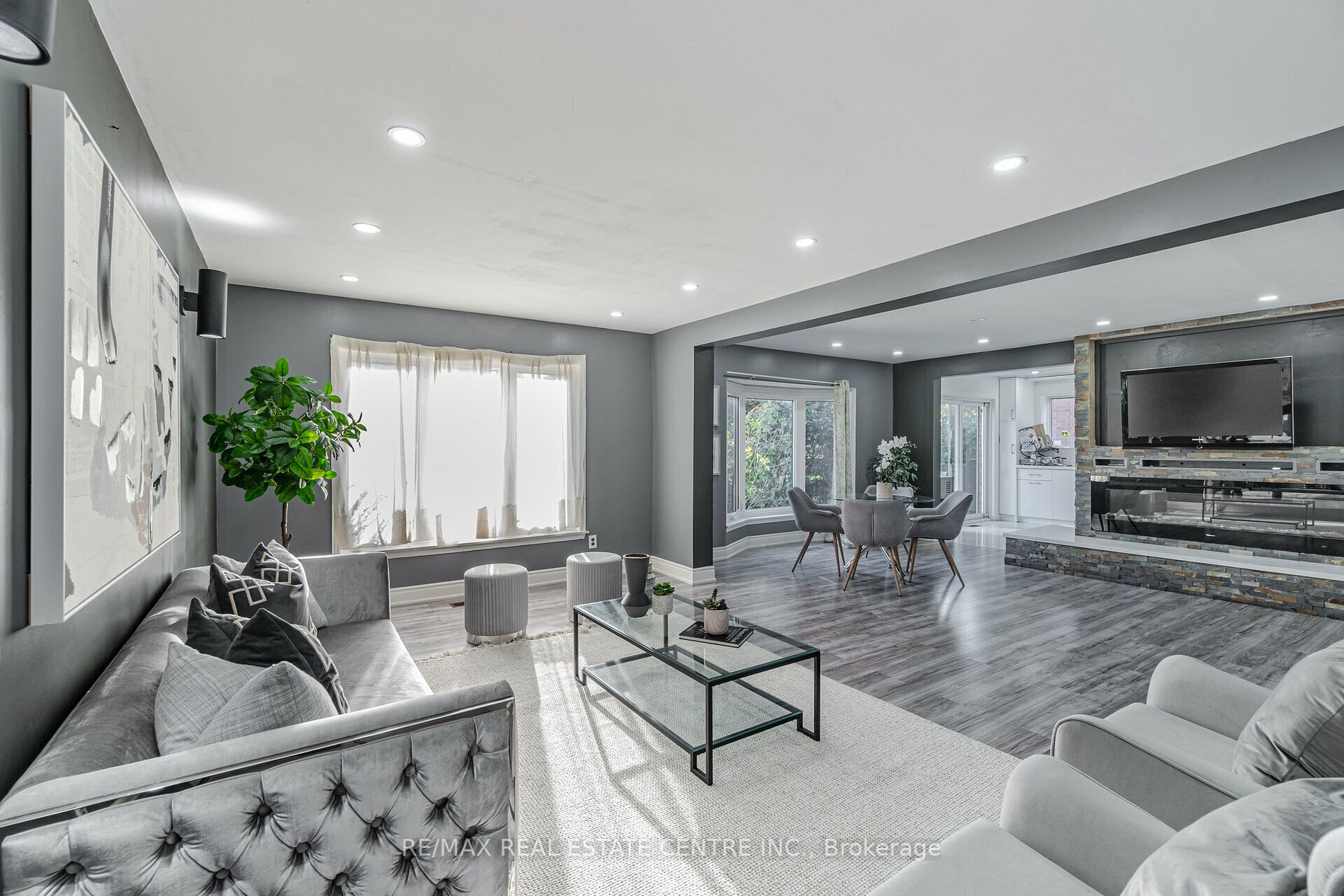 21 Nottingham Cres