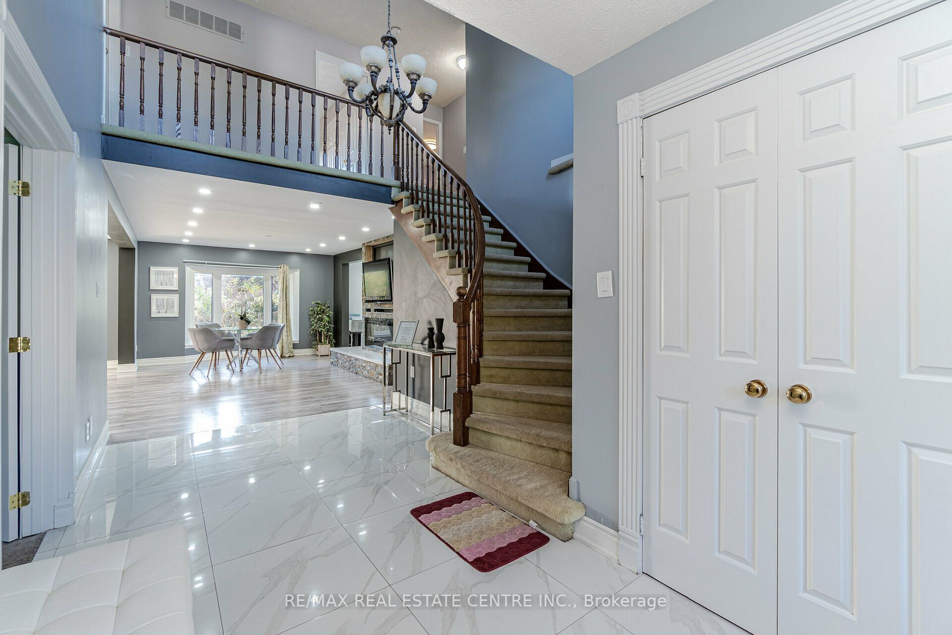 21 Nottingham Cres