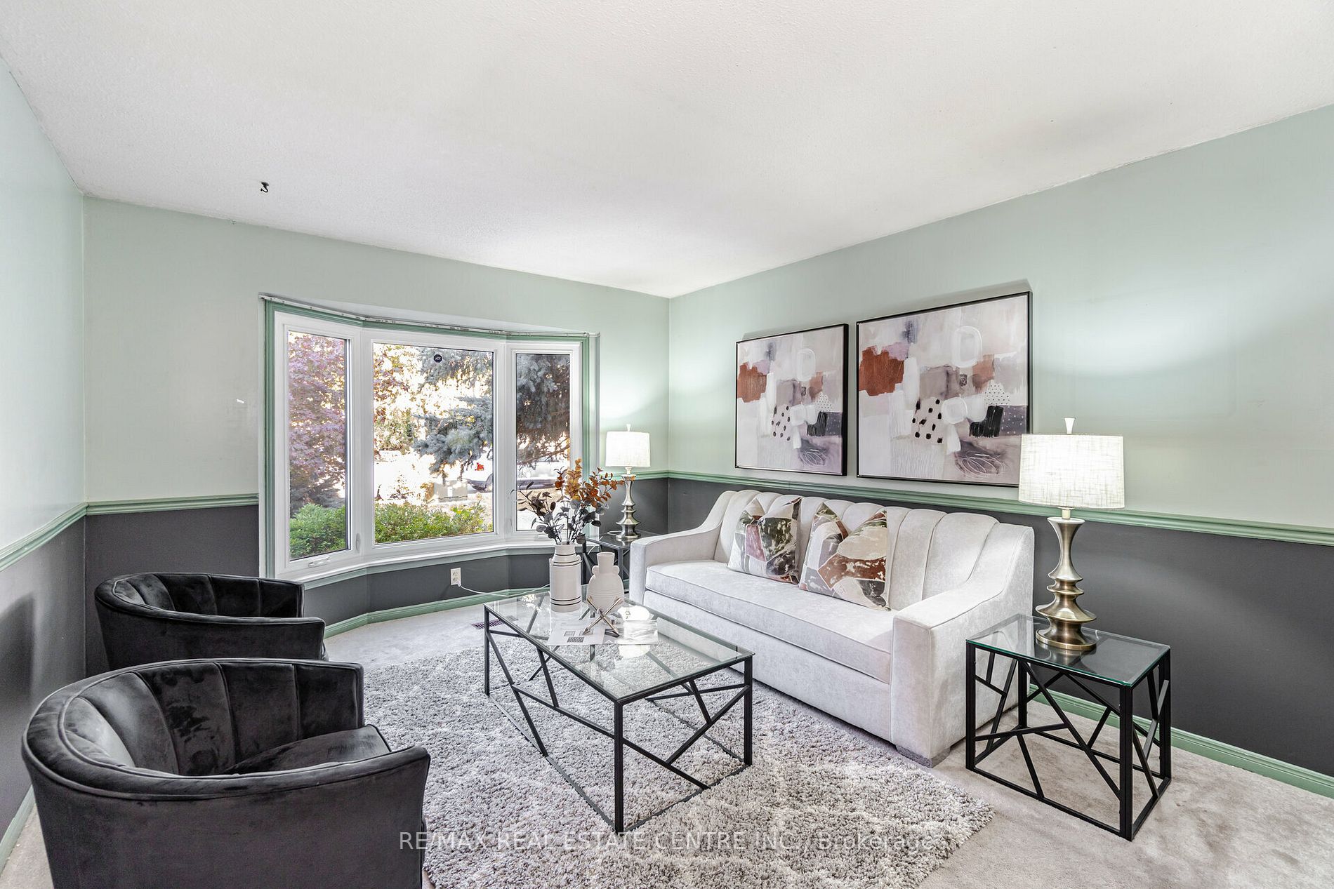 21 Nottingham Cres