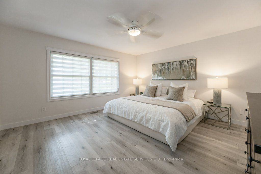 2113 Agincourt Cres
