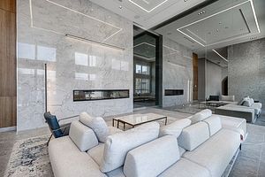 509 Dundas St W, #103