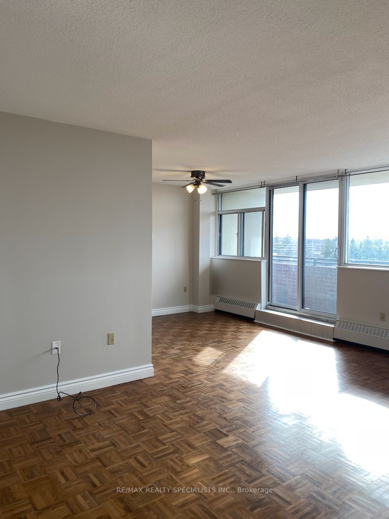 2301 Derry Road W, #603