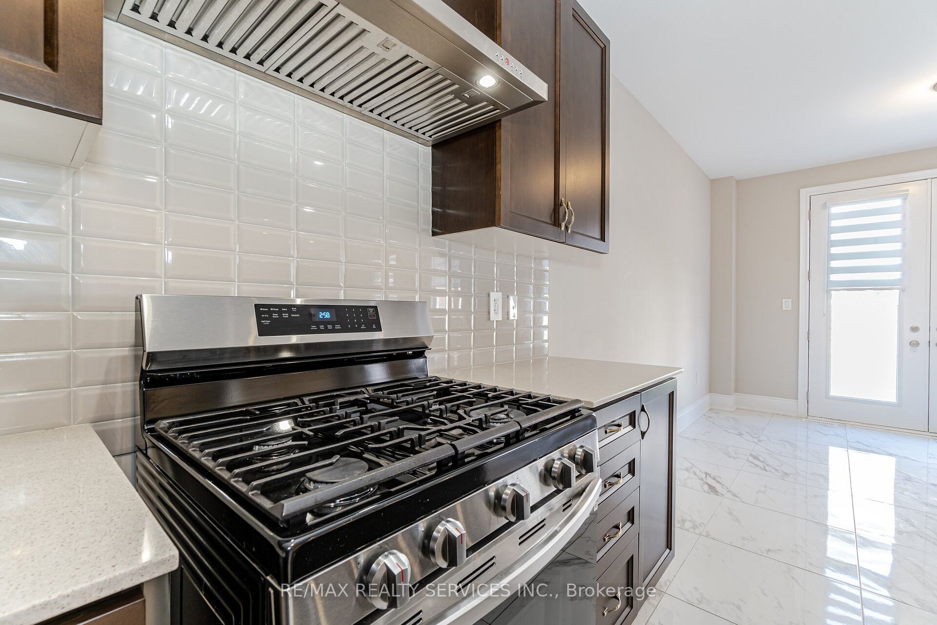 38 Kambalda Rd