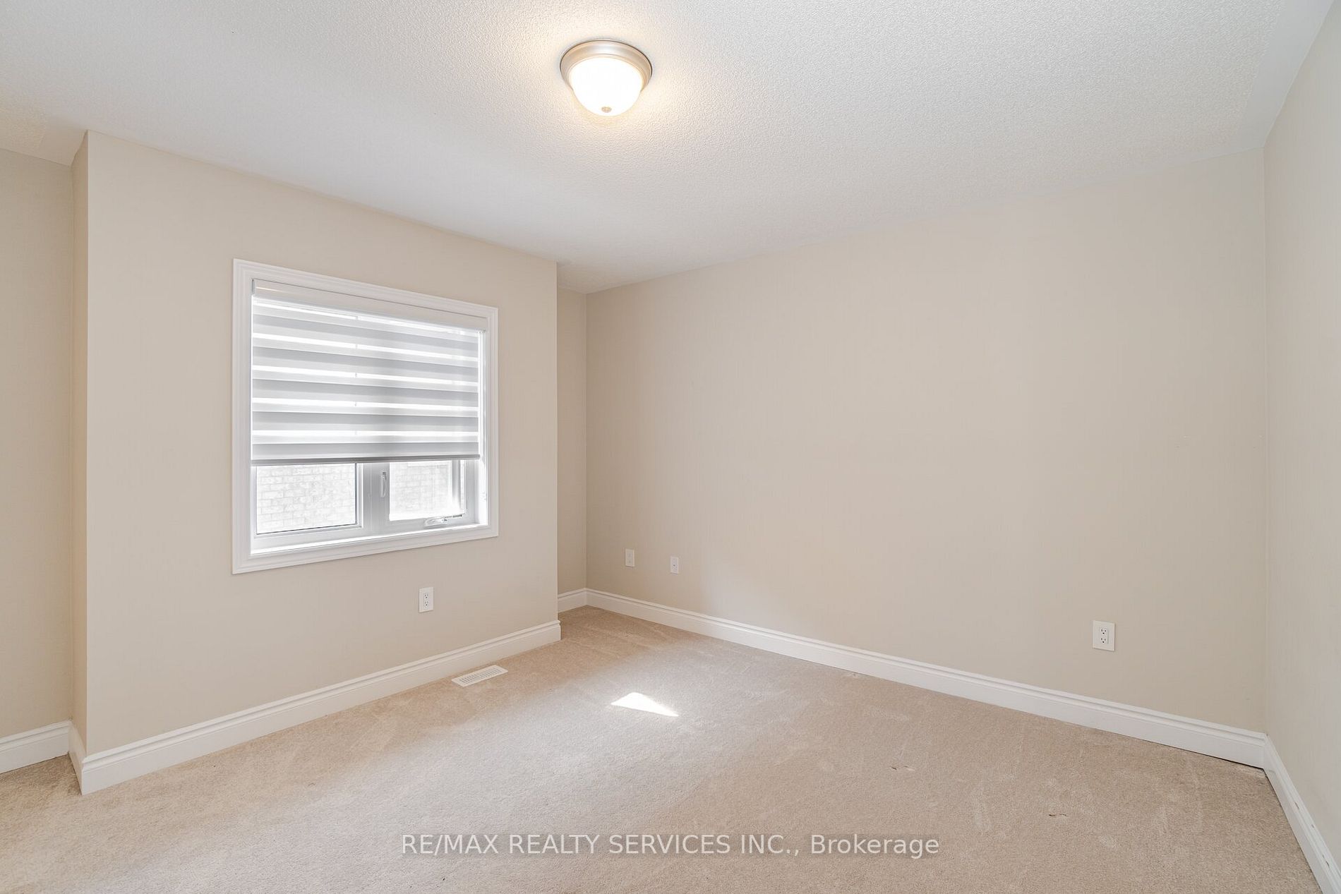 38 Kambalda Rd