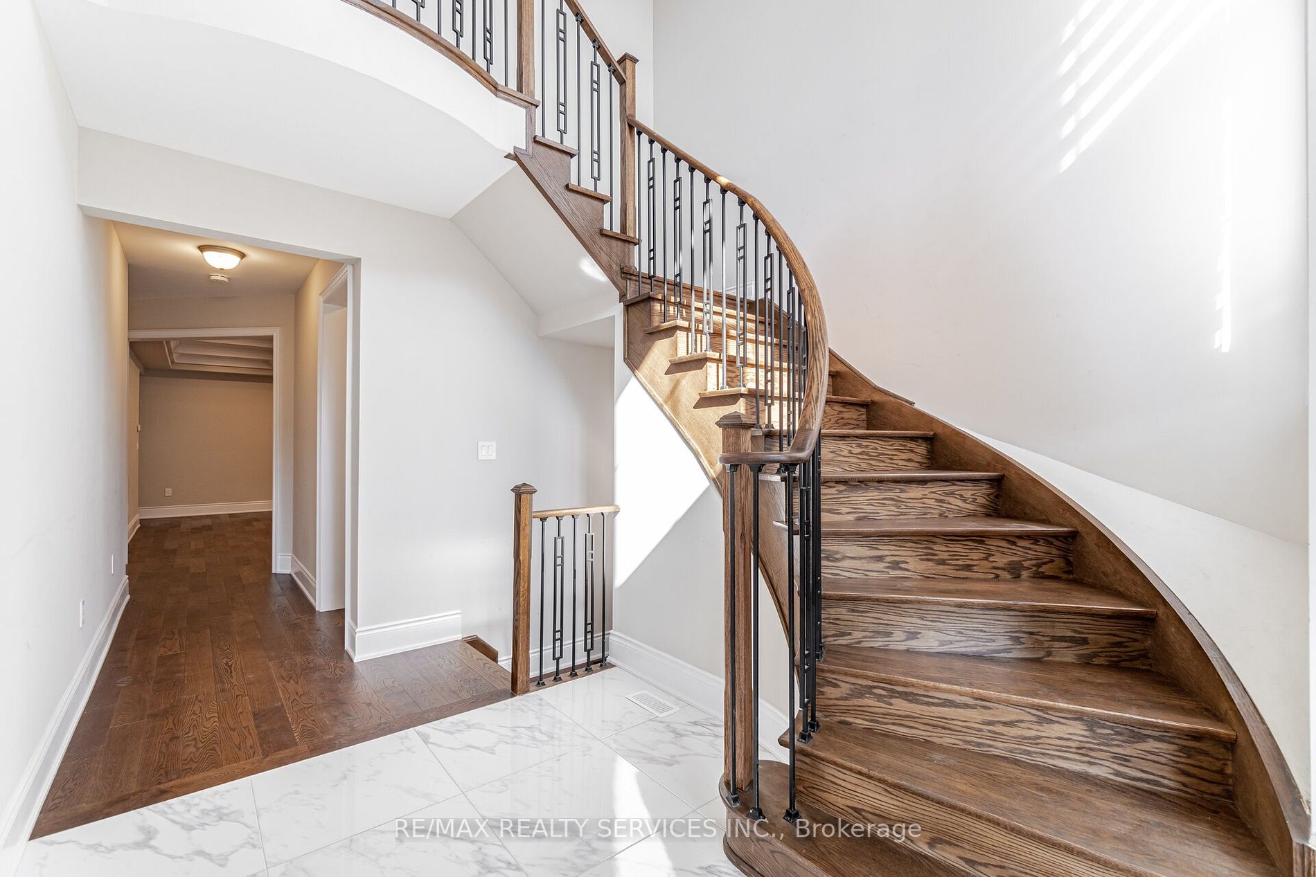 38 Kambalda Rd