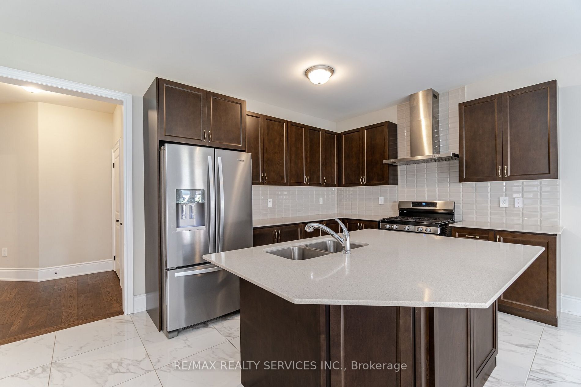 38 Kambalda Rd