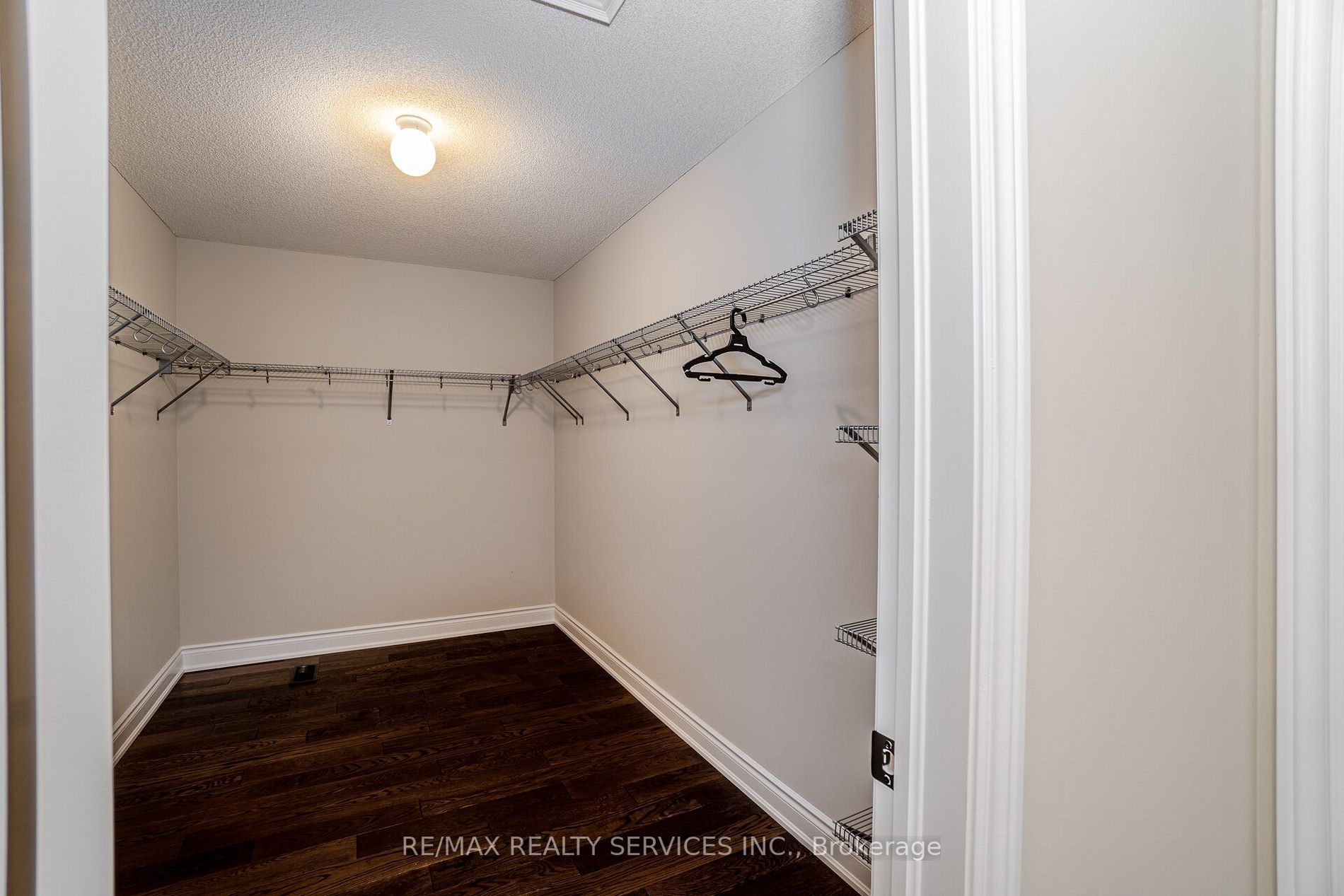 38 Kambalda Rd