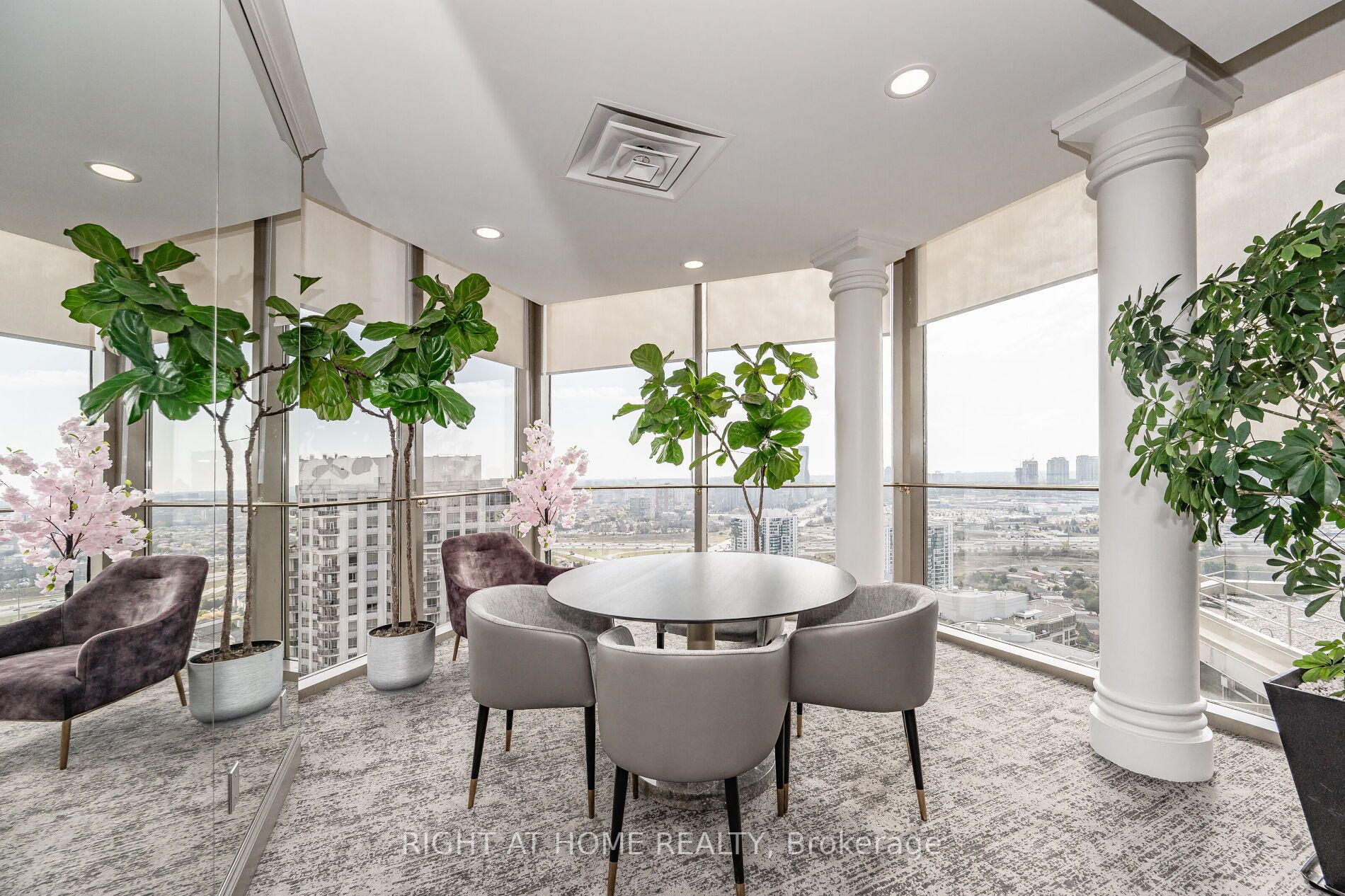 45 Kingsbridge Garden Circle, #503