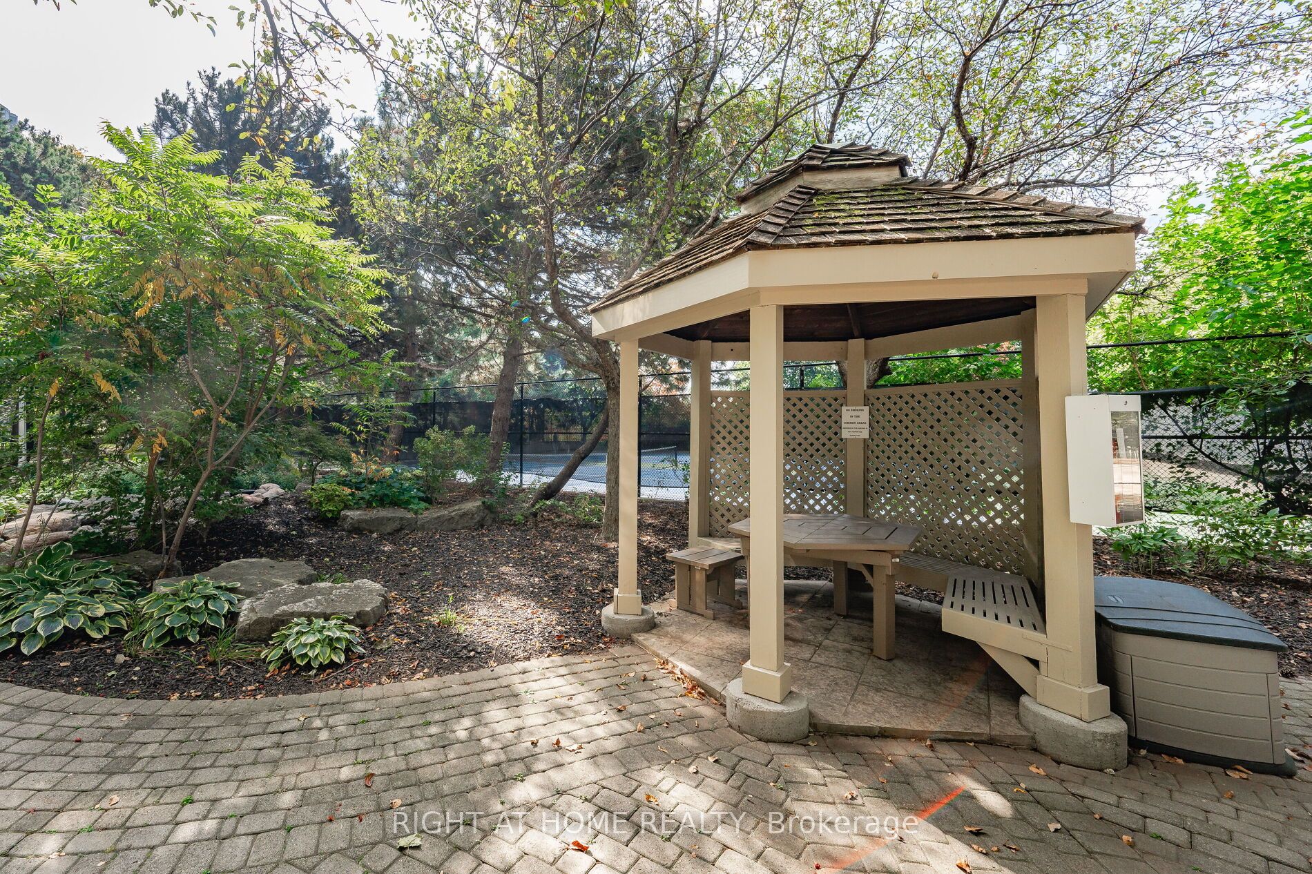 45 Kingsbridge Garden Circle, #503