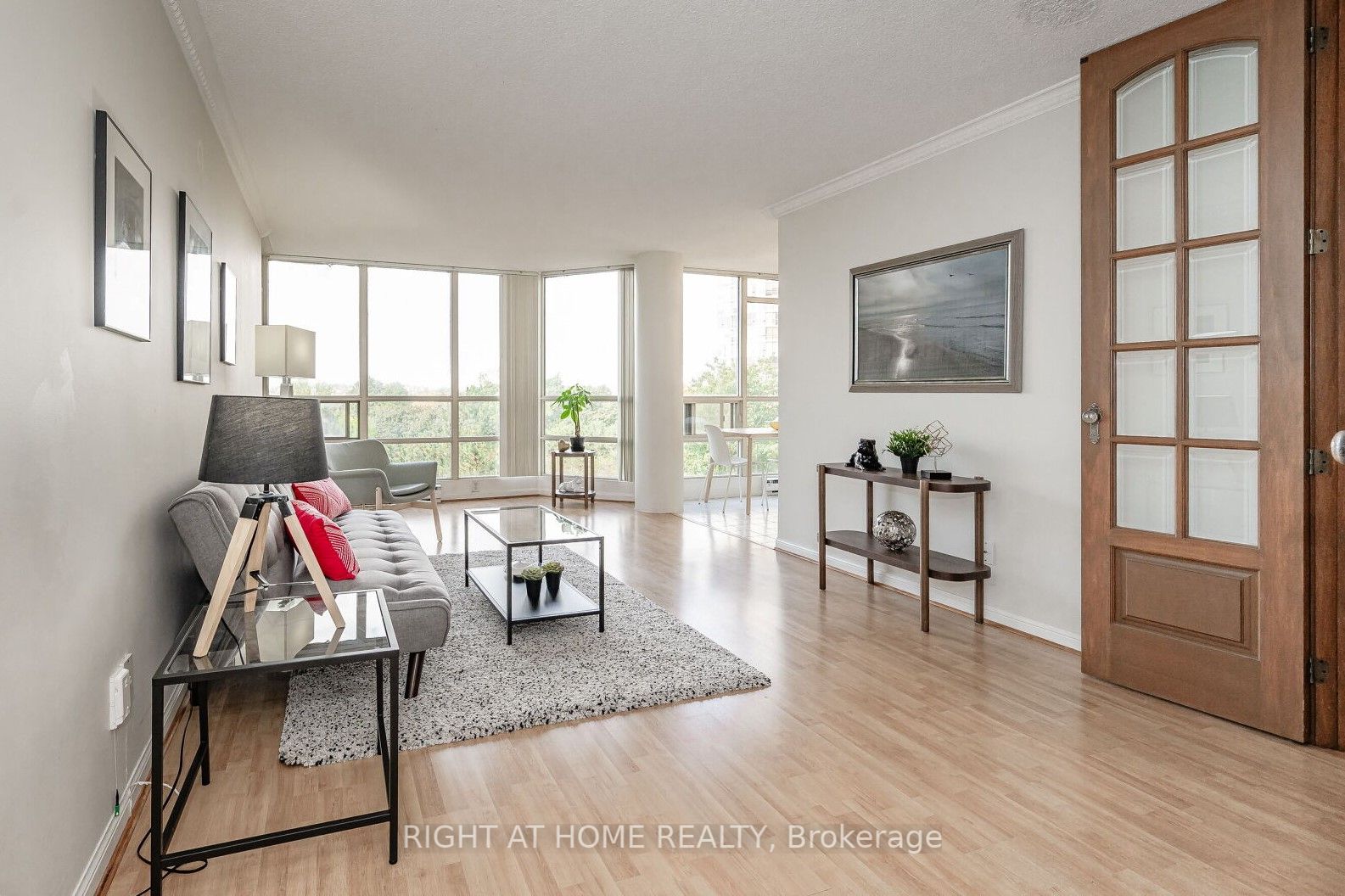 45 Kingsbridge Garden Circle, #503