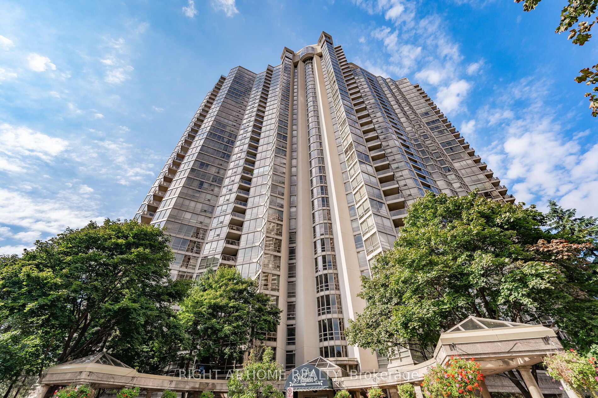 45 Kingsbridge Garden Circle, #503