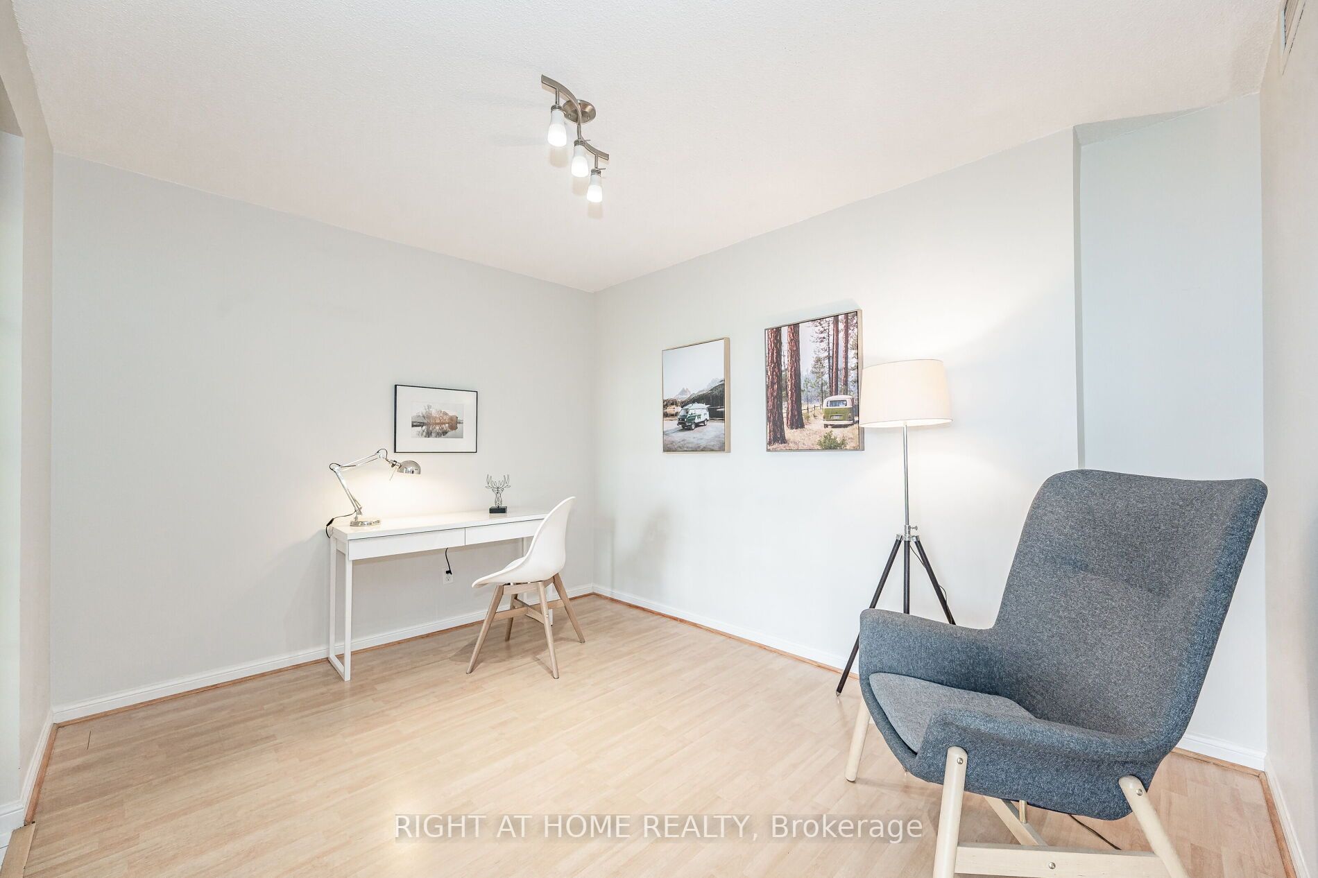 45 Kingsbridge Garden Circle, #503