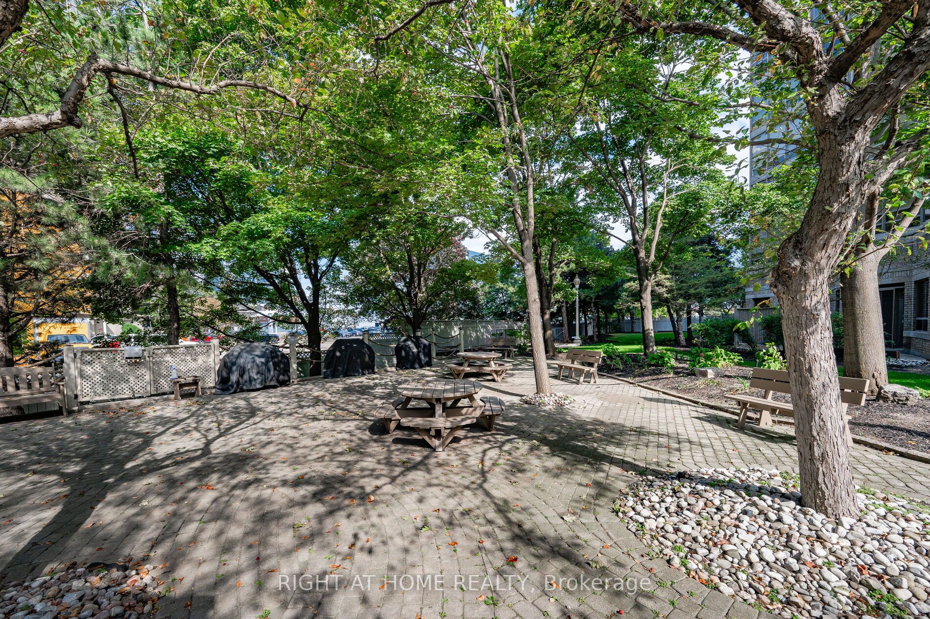 45 Kingsbridge Garden Circle, #503