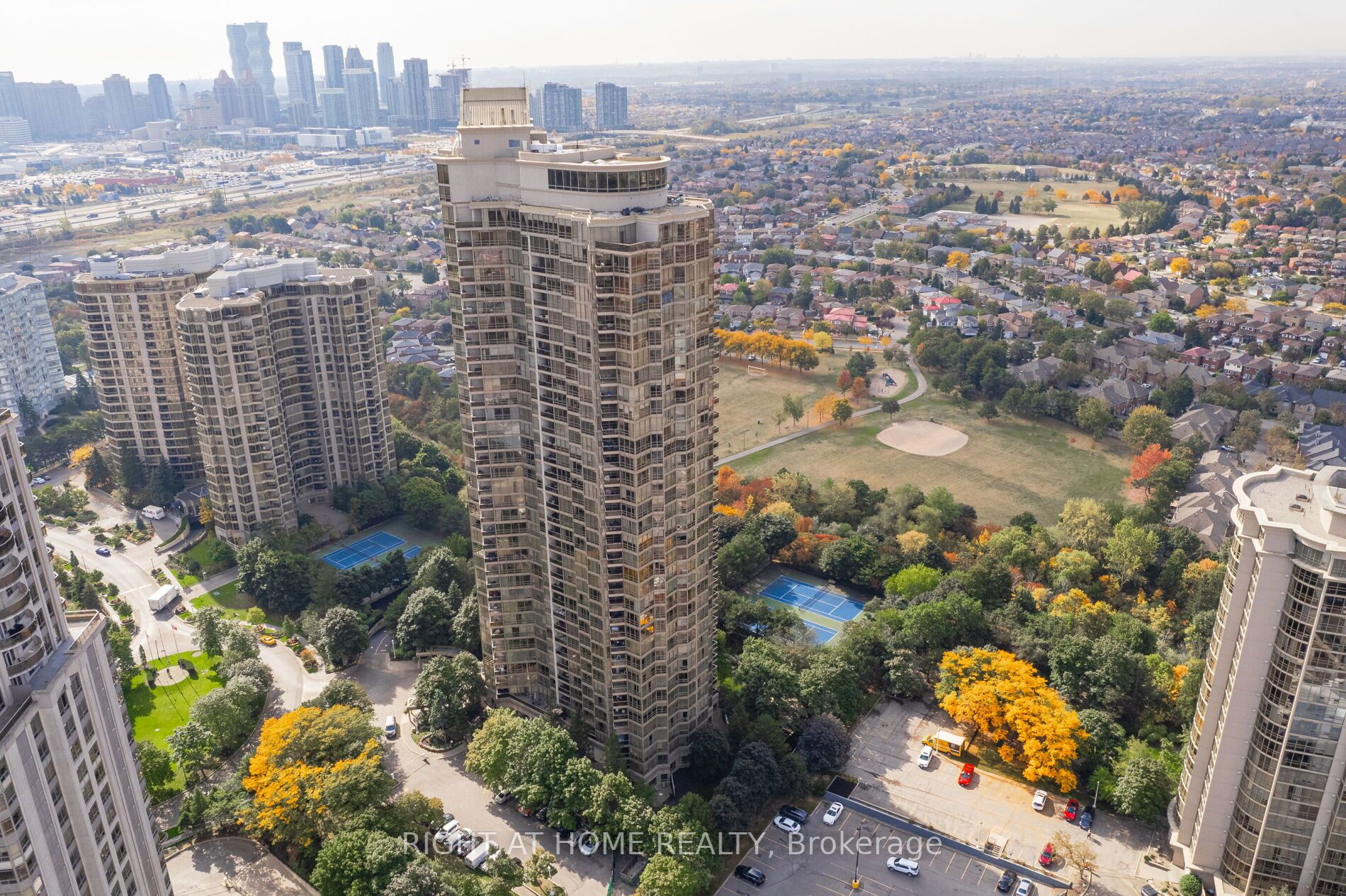 45 Kingsbridge Garden Circle, #503
