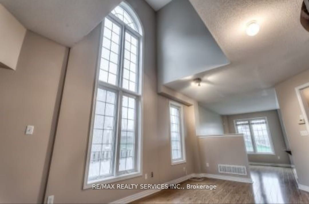 58 Deepcoral Crt