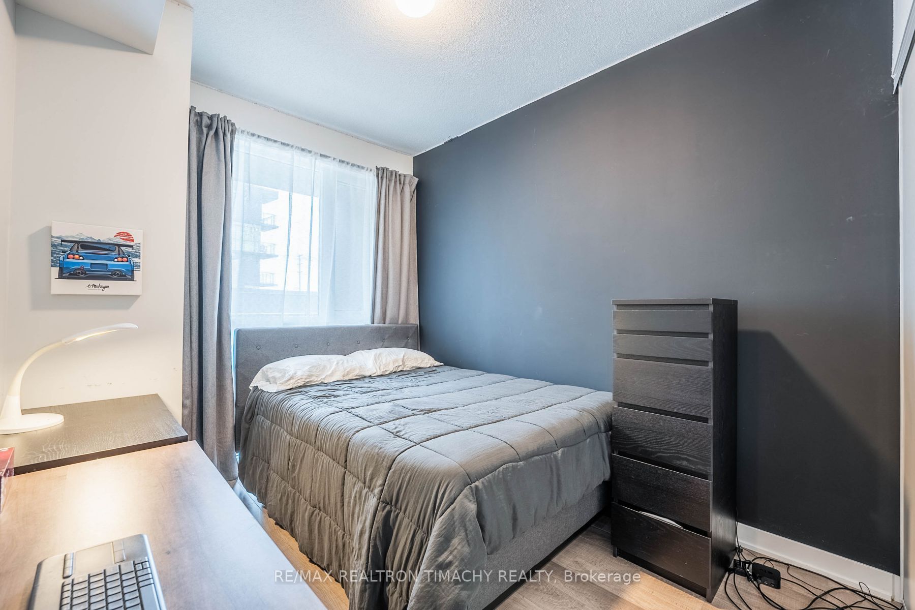 5260 Dundas Street, #C307