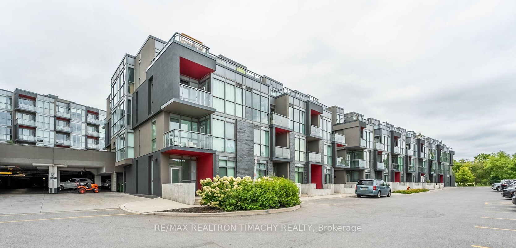 5260 Dundas Street, #C307