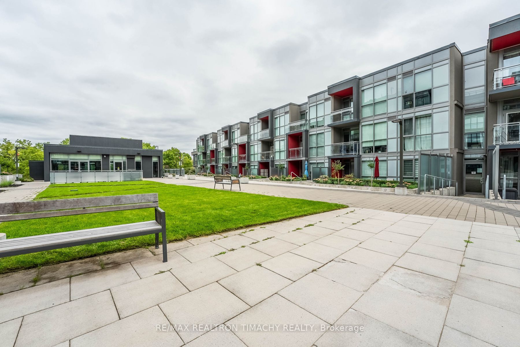 5260 Dundas Street, #C307