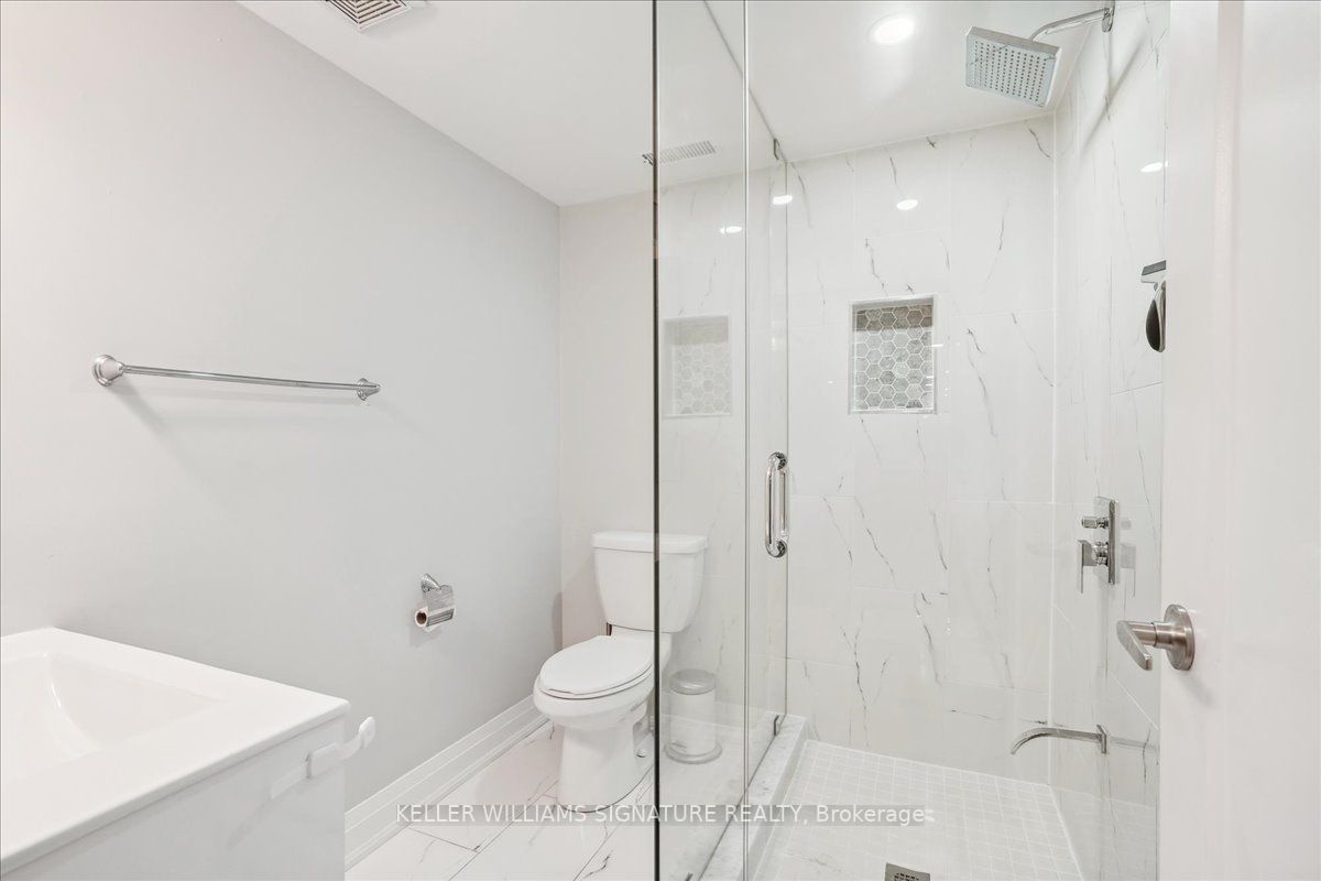 2221 Courtland Dr