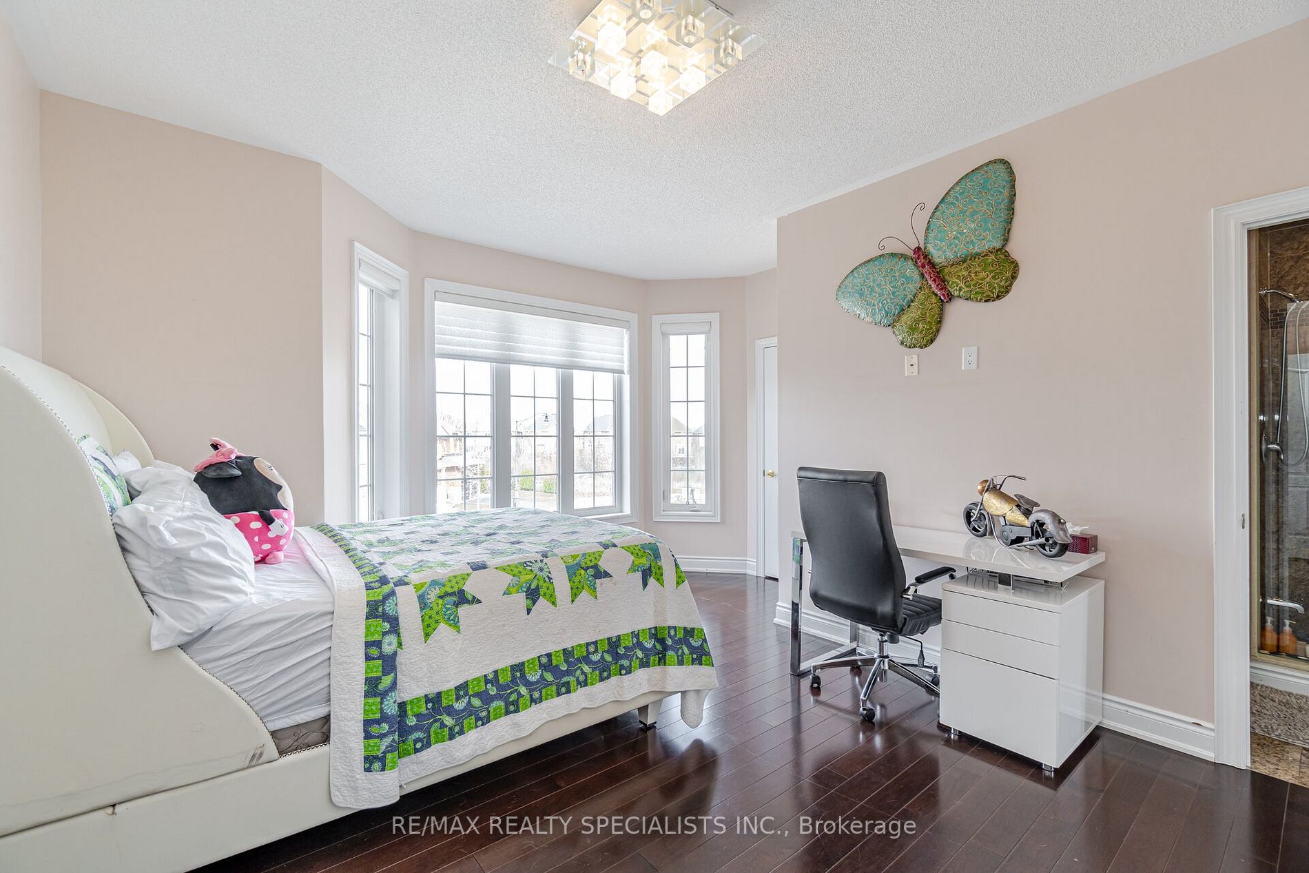 48 Maybeck Dr