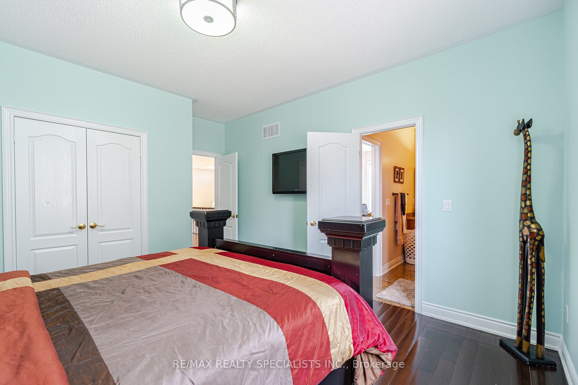 48 Maybeck Dr