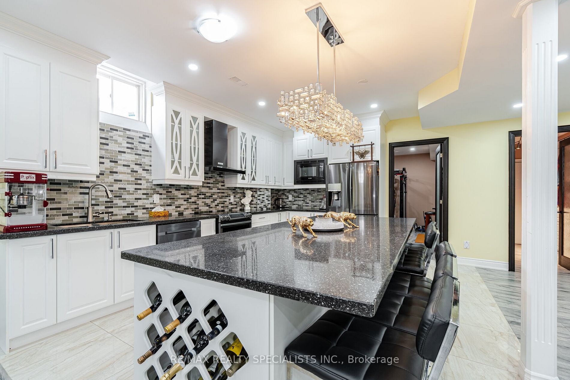 48 Maybeck Dr