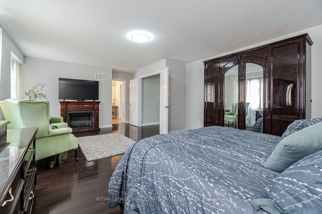 15 Oakhaven Rd
