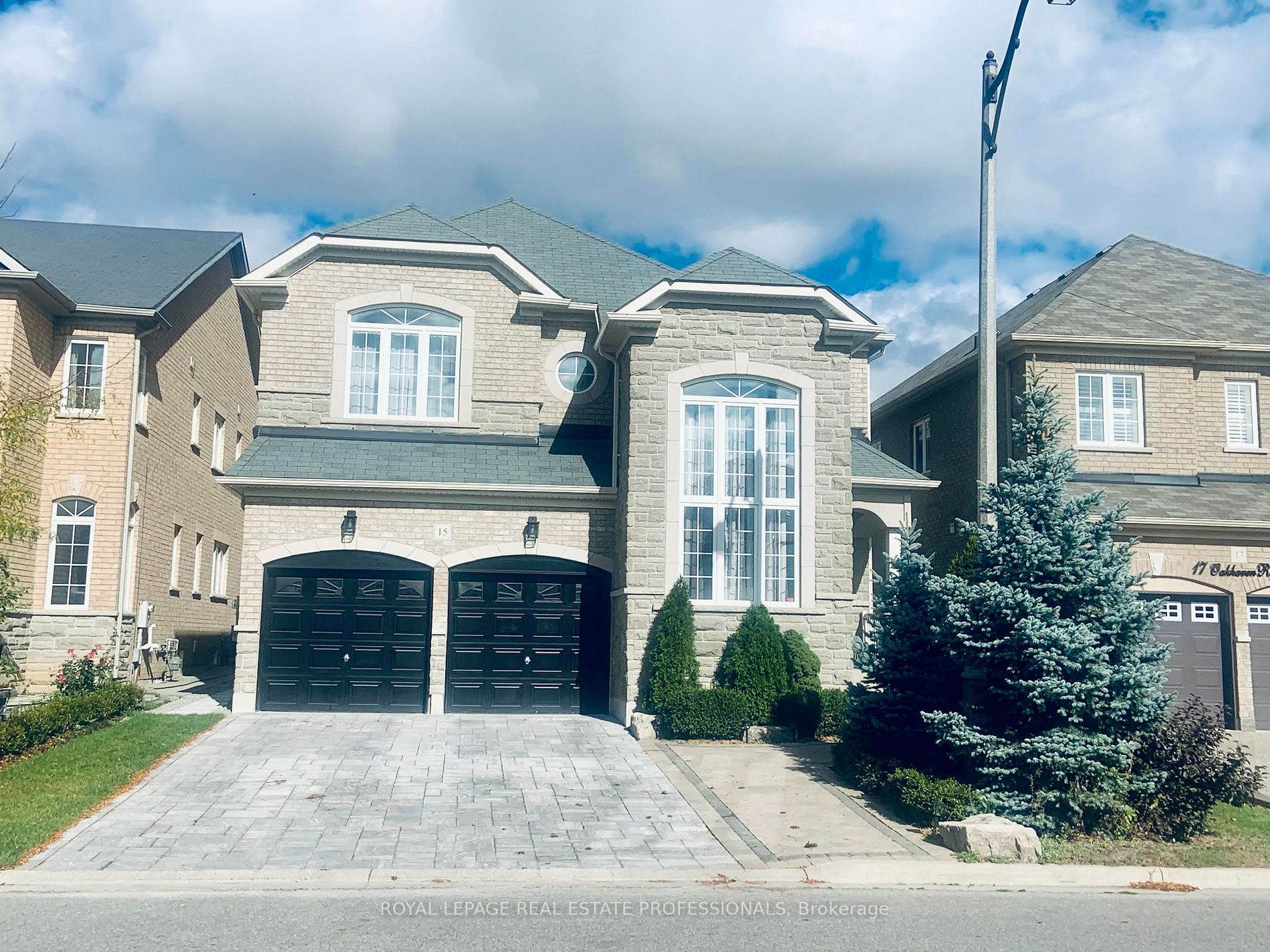 15 Oakhaven Rd