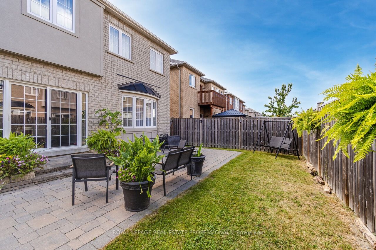 15 Oakhaven Rd