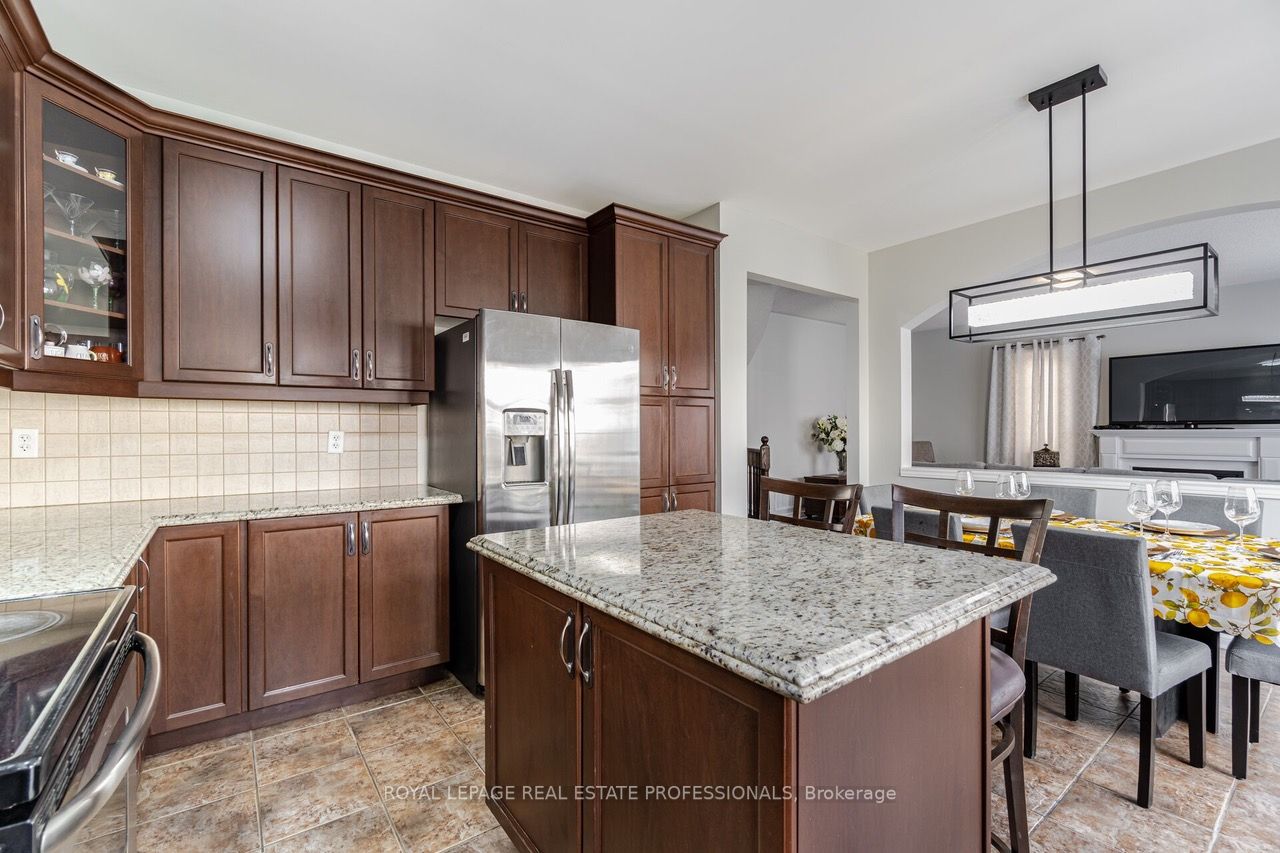 15 Oakhaven Rd