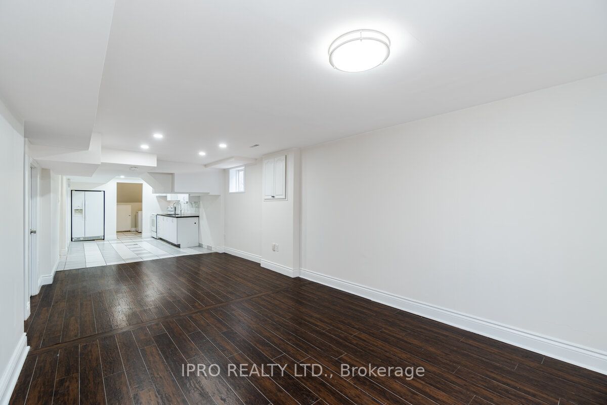 3583 Ellengale Drive, #Bsmt