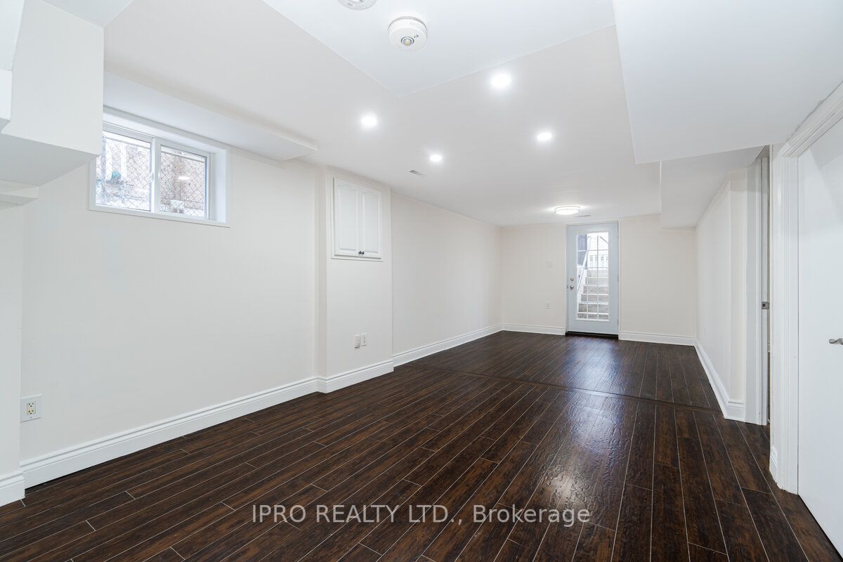 3583 Ellengale Drive, #Bsmt