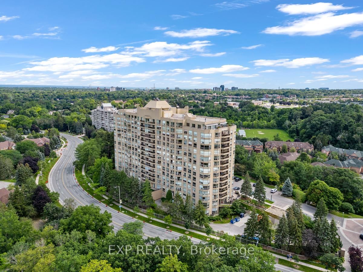1800 The Collegeway Way, #606