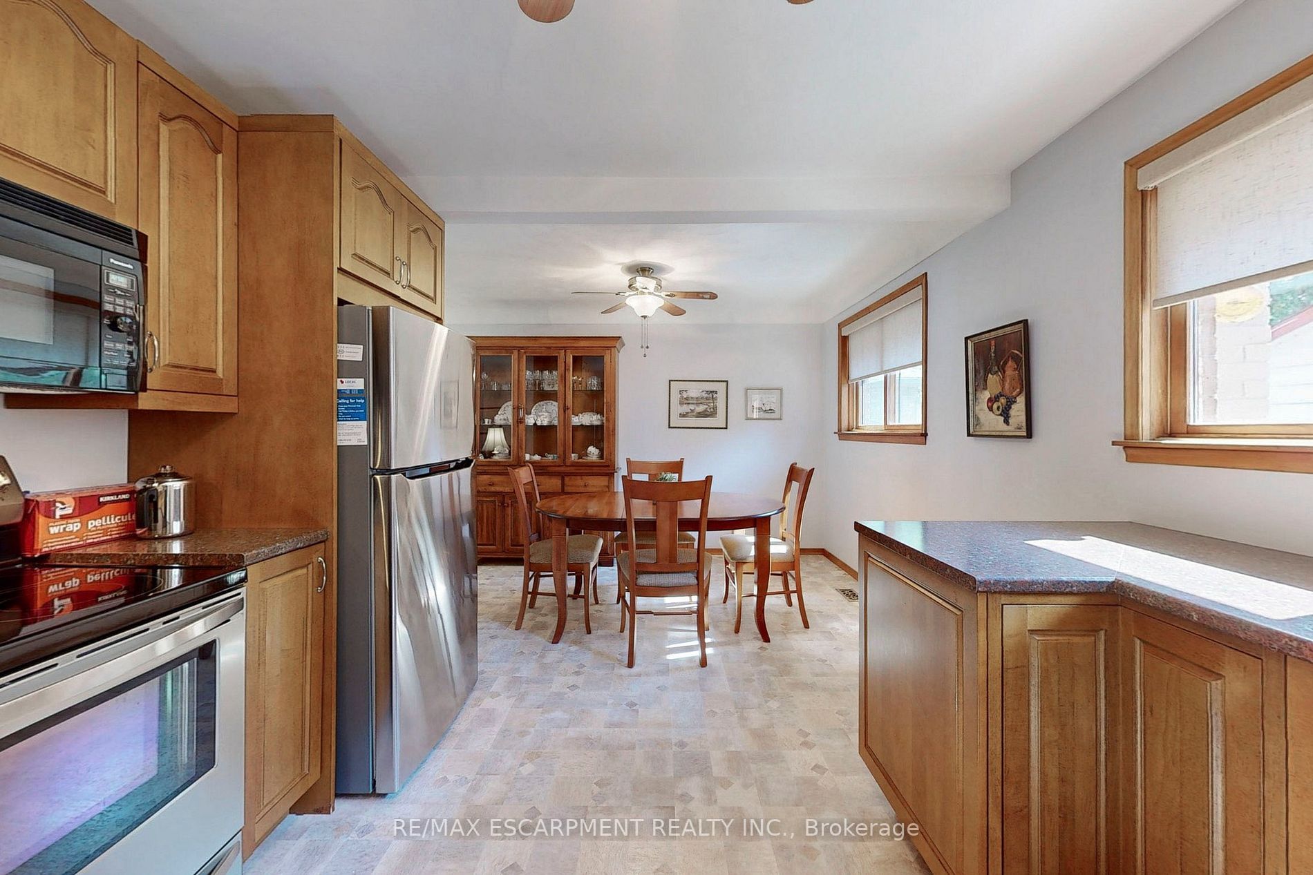 284 Foxbar Rd