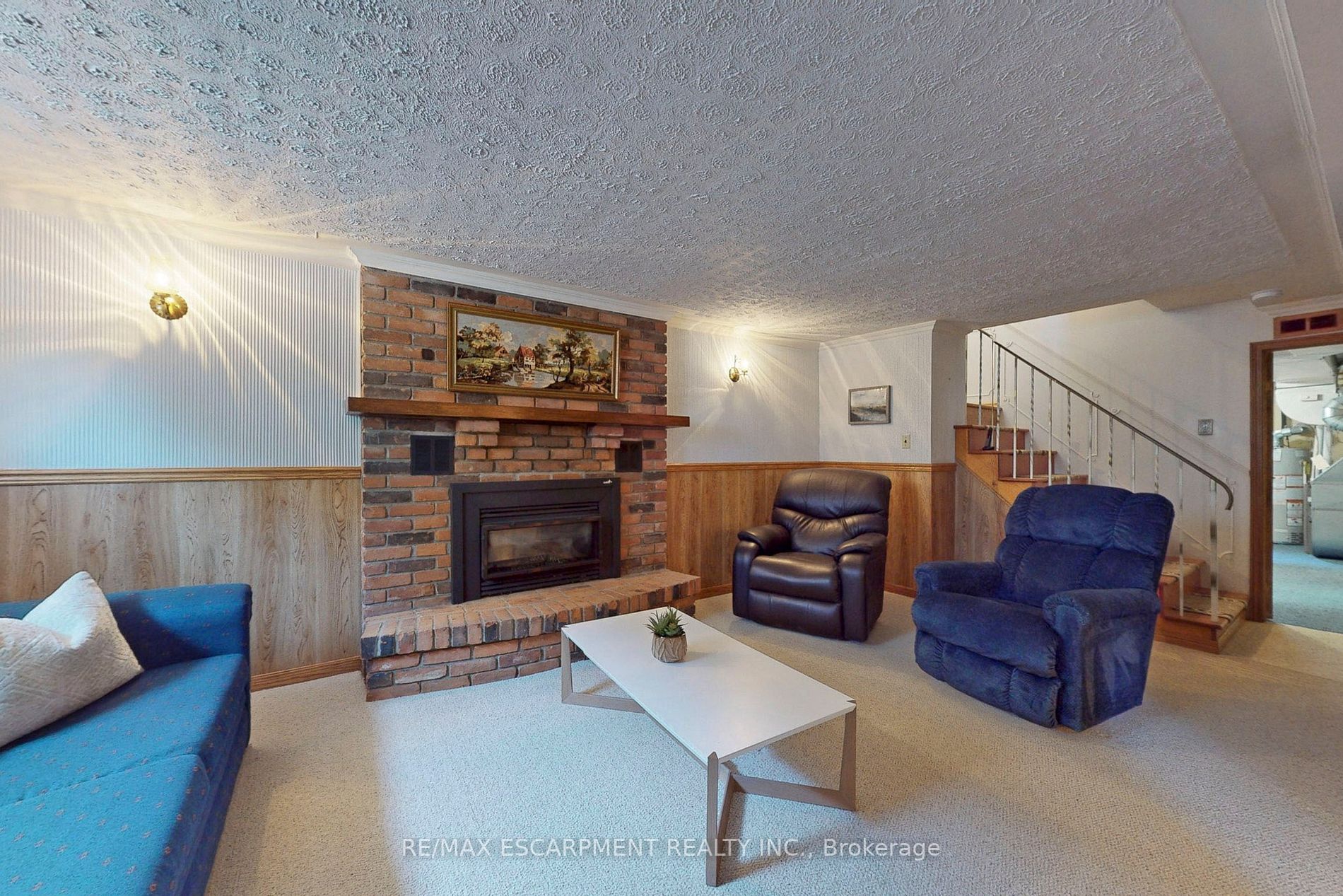 284 Foxbar Rd