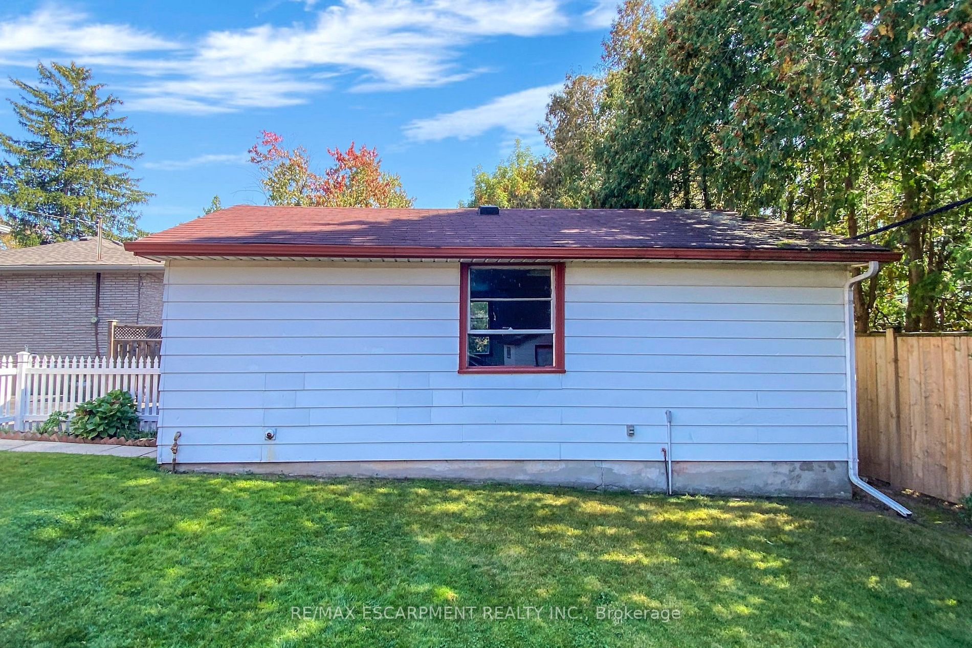 284 Foxbar Rd