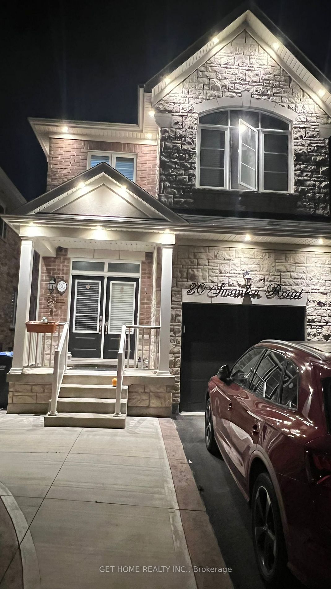 20 Swanton Rd W
