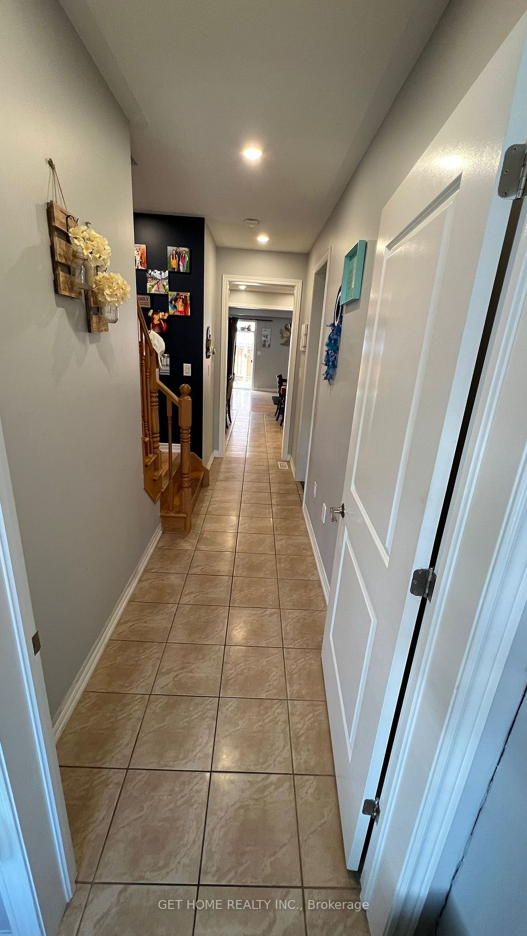 20 Swanton Rd W
