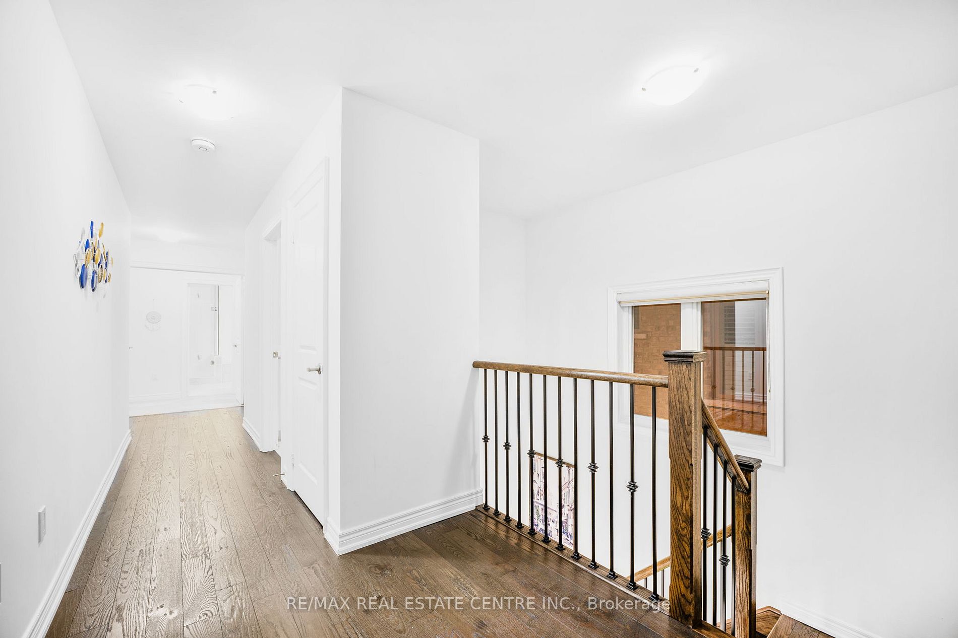 5 Forsyth Cres E