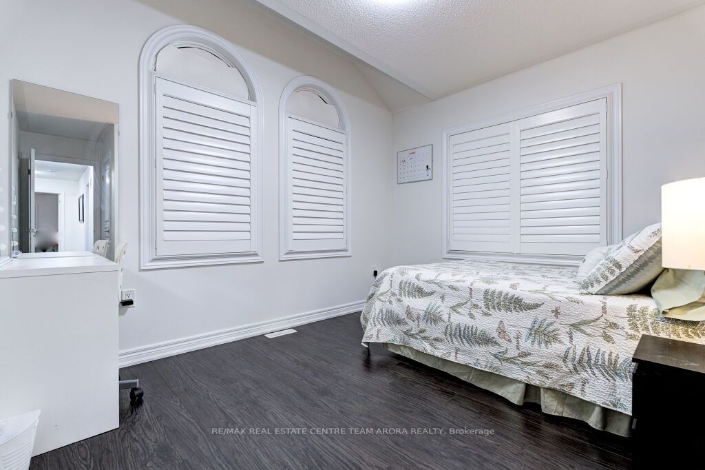 27 Cranwood Circ