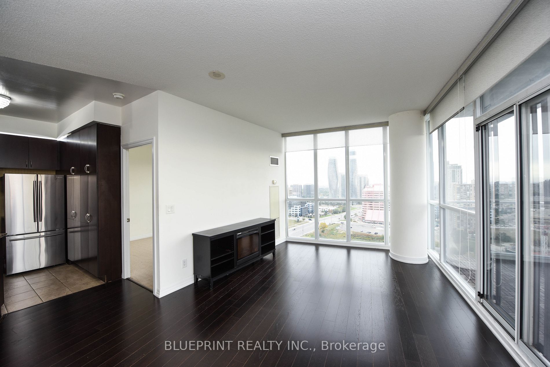 223 Webb Drive, #2002