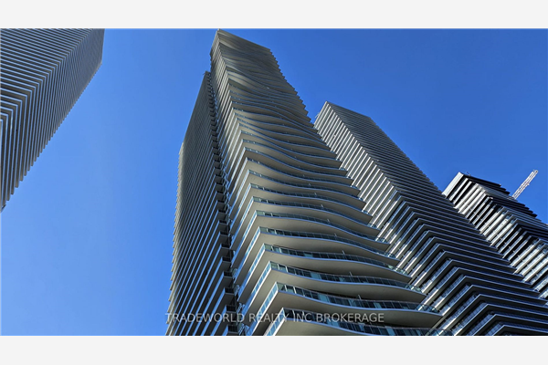 33 Shore Breeze Dr, Toronto
