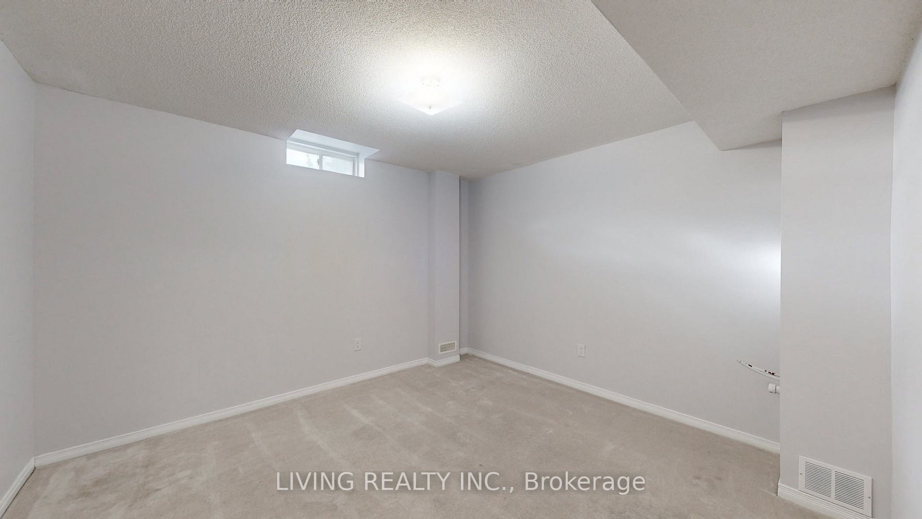 84 Abbotsbury Drive