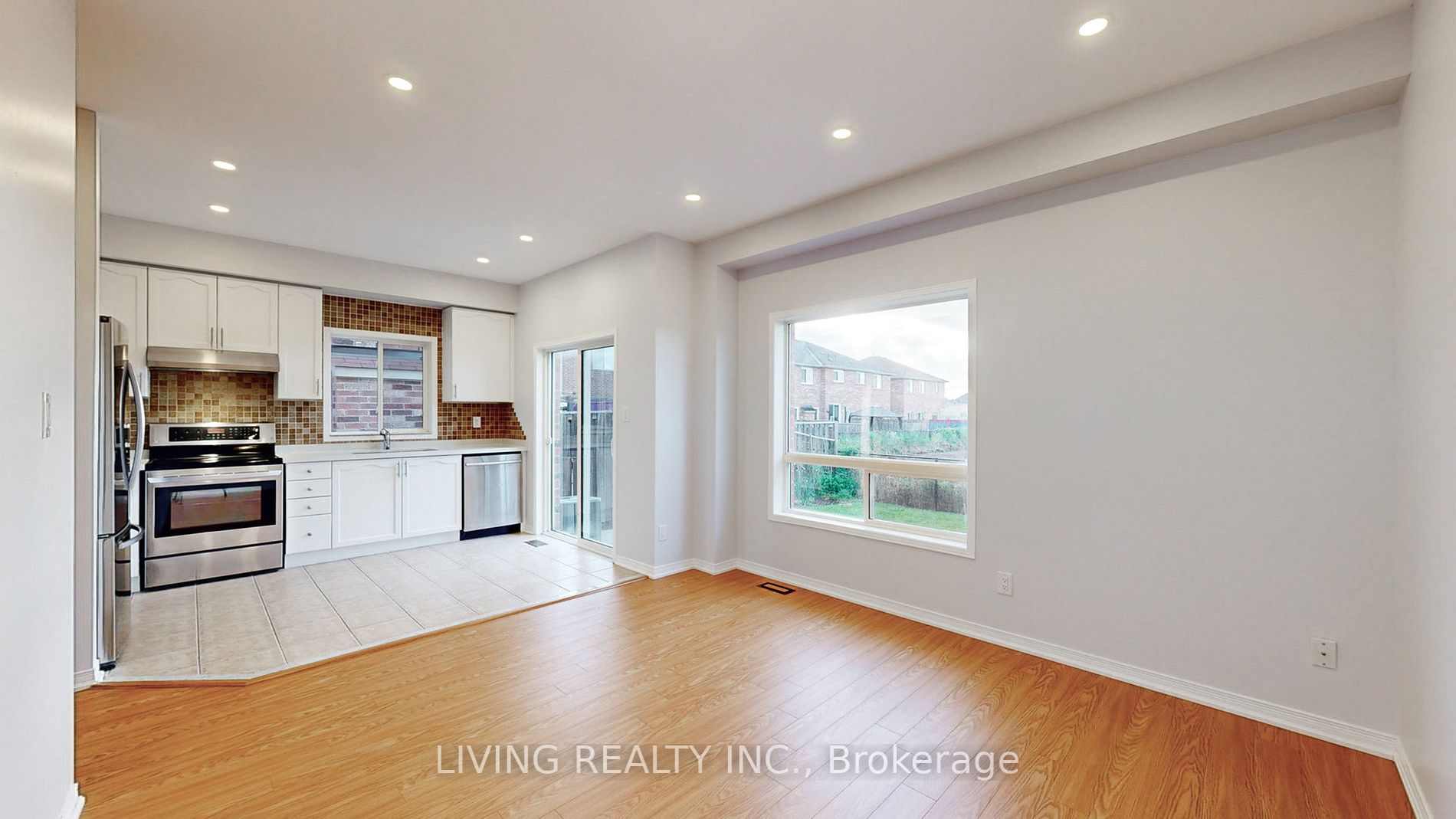 84 Abbotsbury Drive