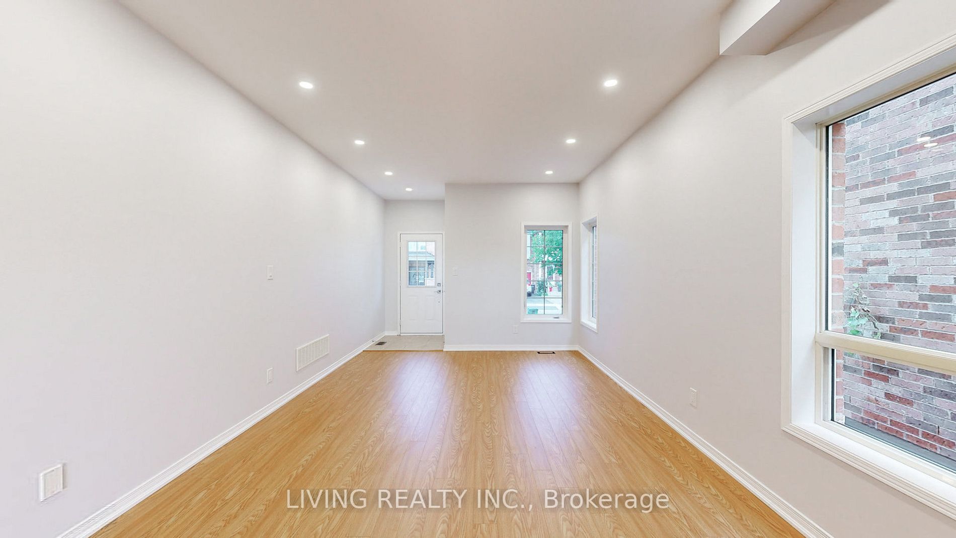 84 Abbotsbury Drive