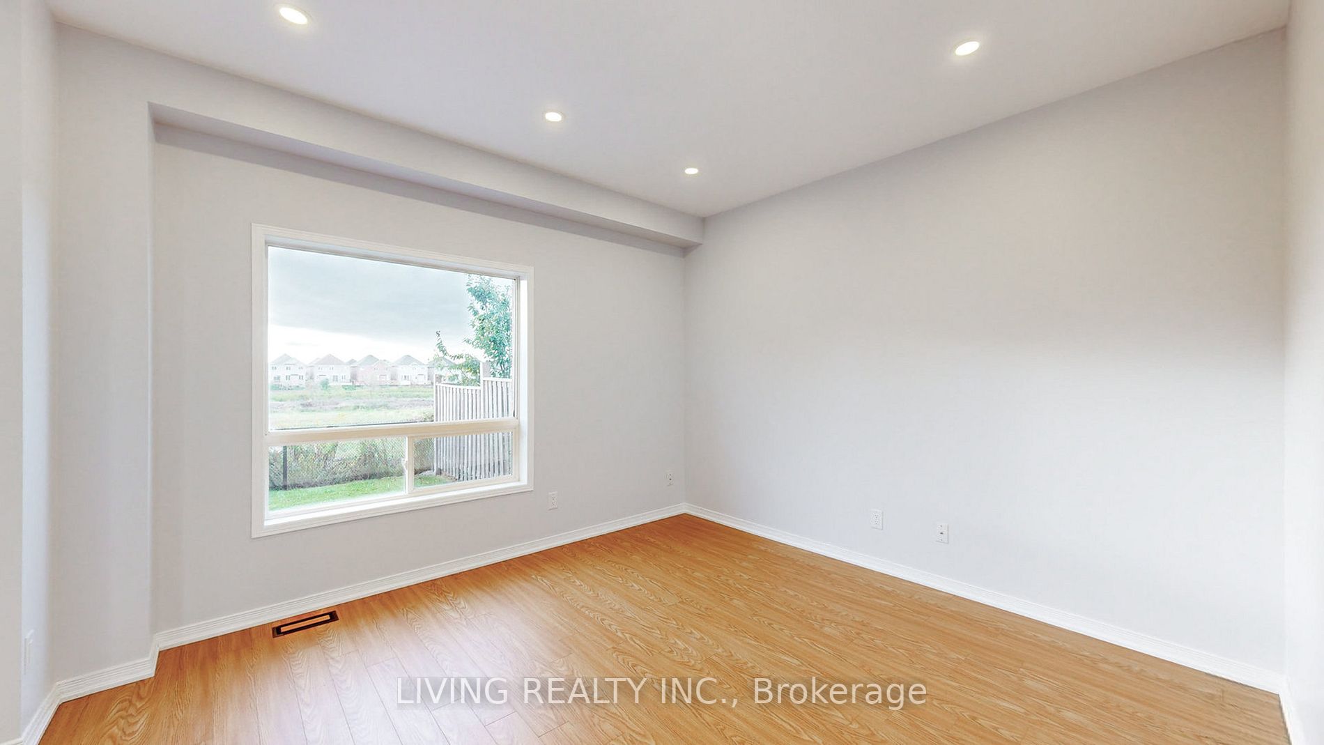 84 Abbotsbury Drive
