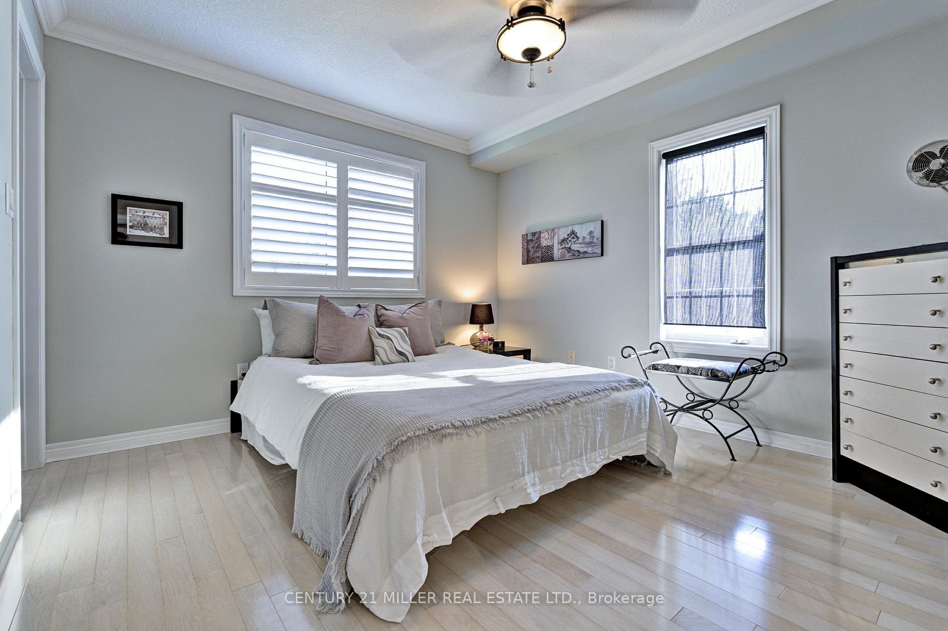 11F James St