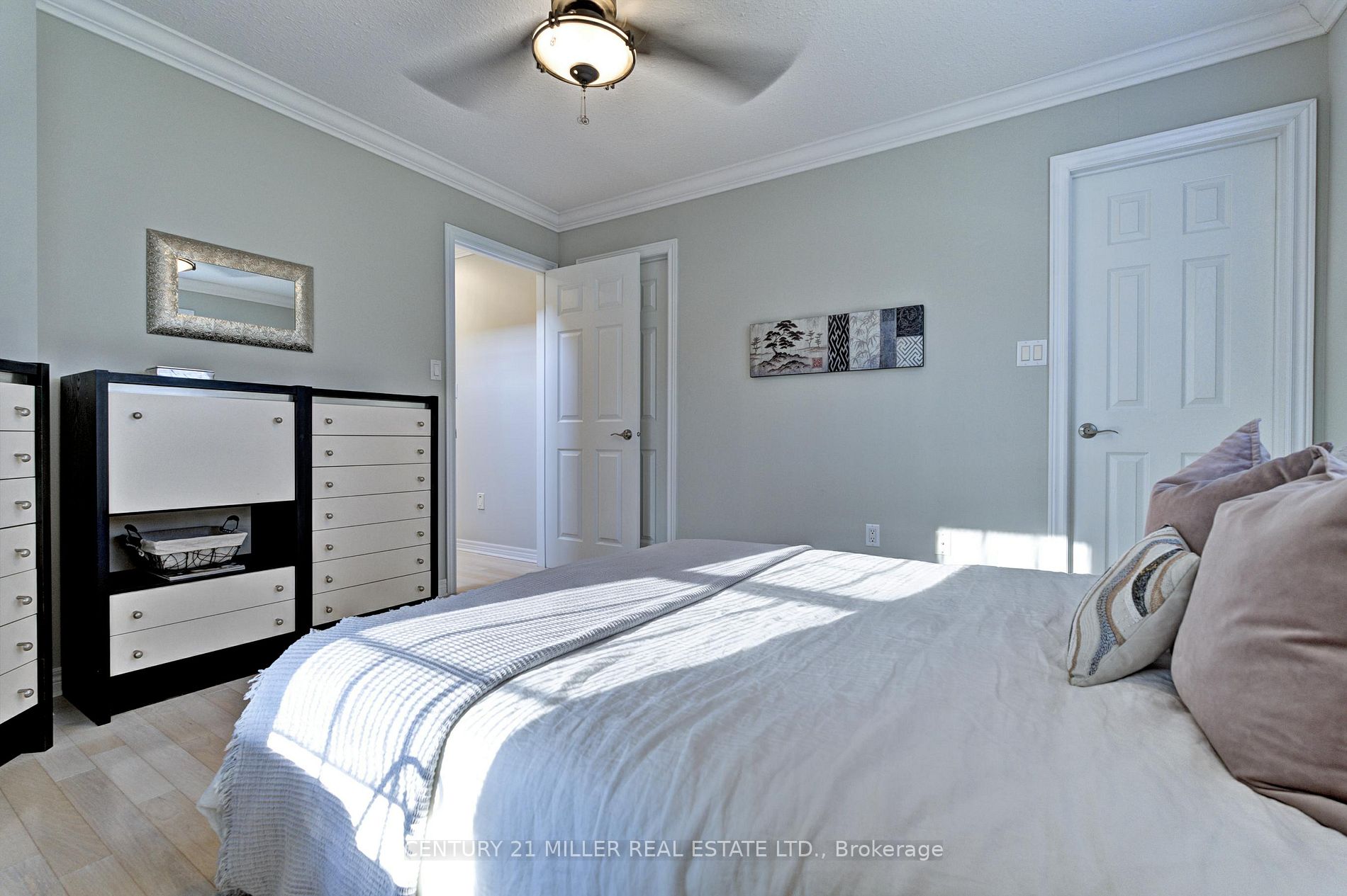 11F James St