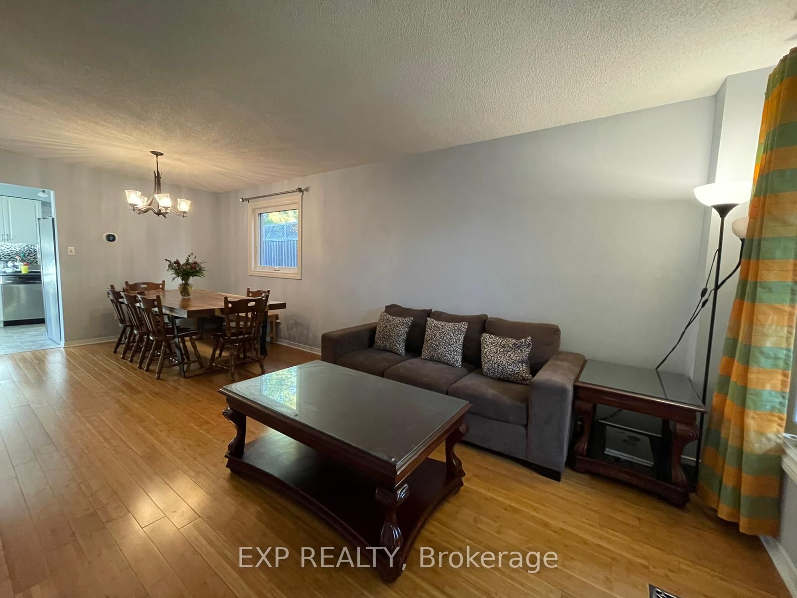 402 Scott Dr