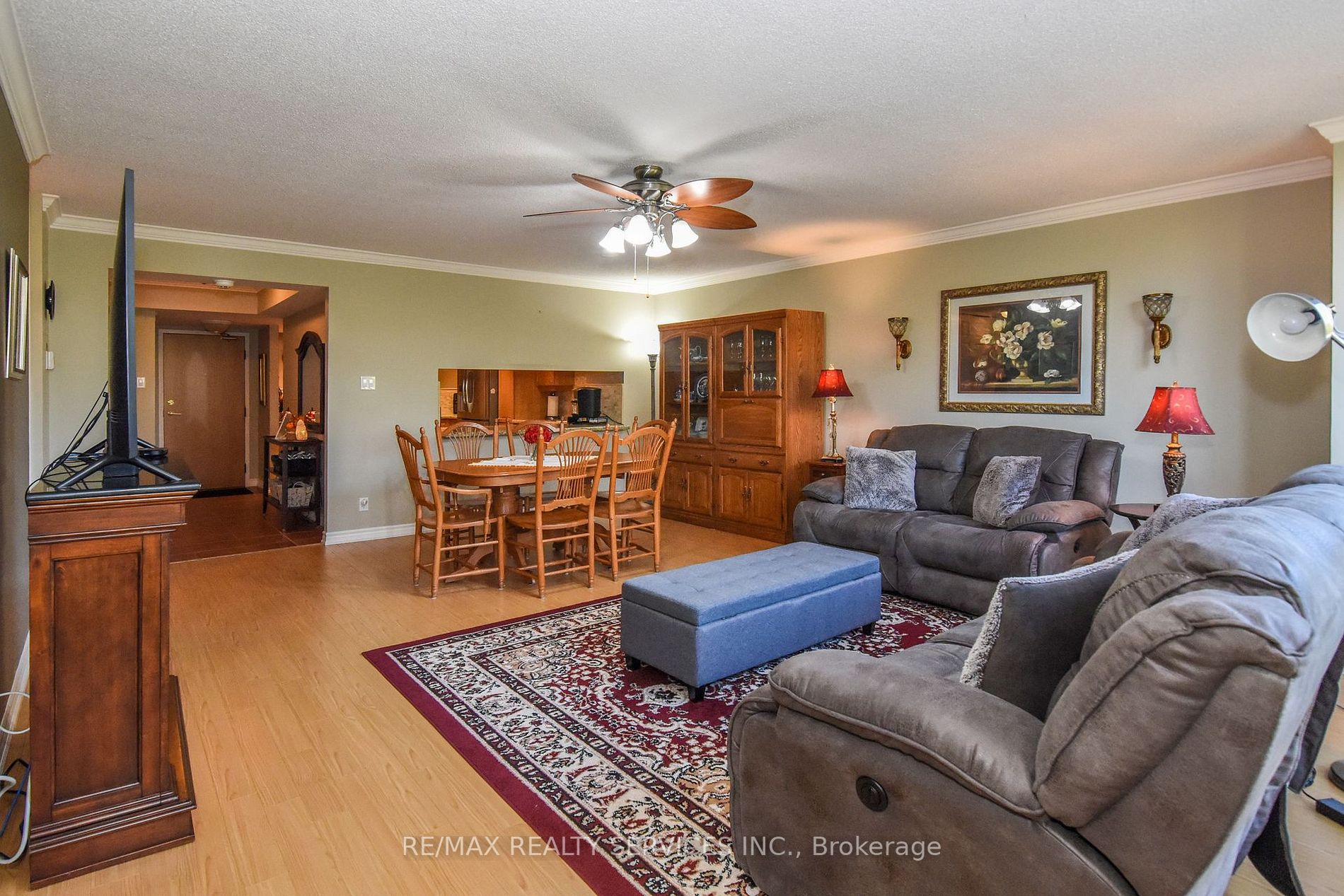 330 Mill St S, #312
